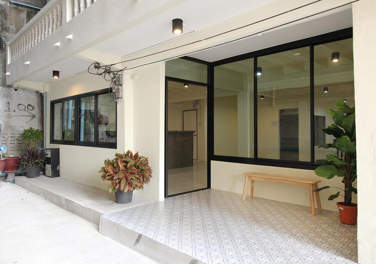 Chaiwat Hostel 曼谷 外观 照片