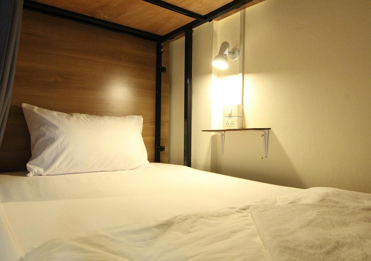 Chaiwat Hostel 曼谷 外观 照片