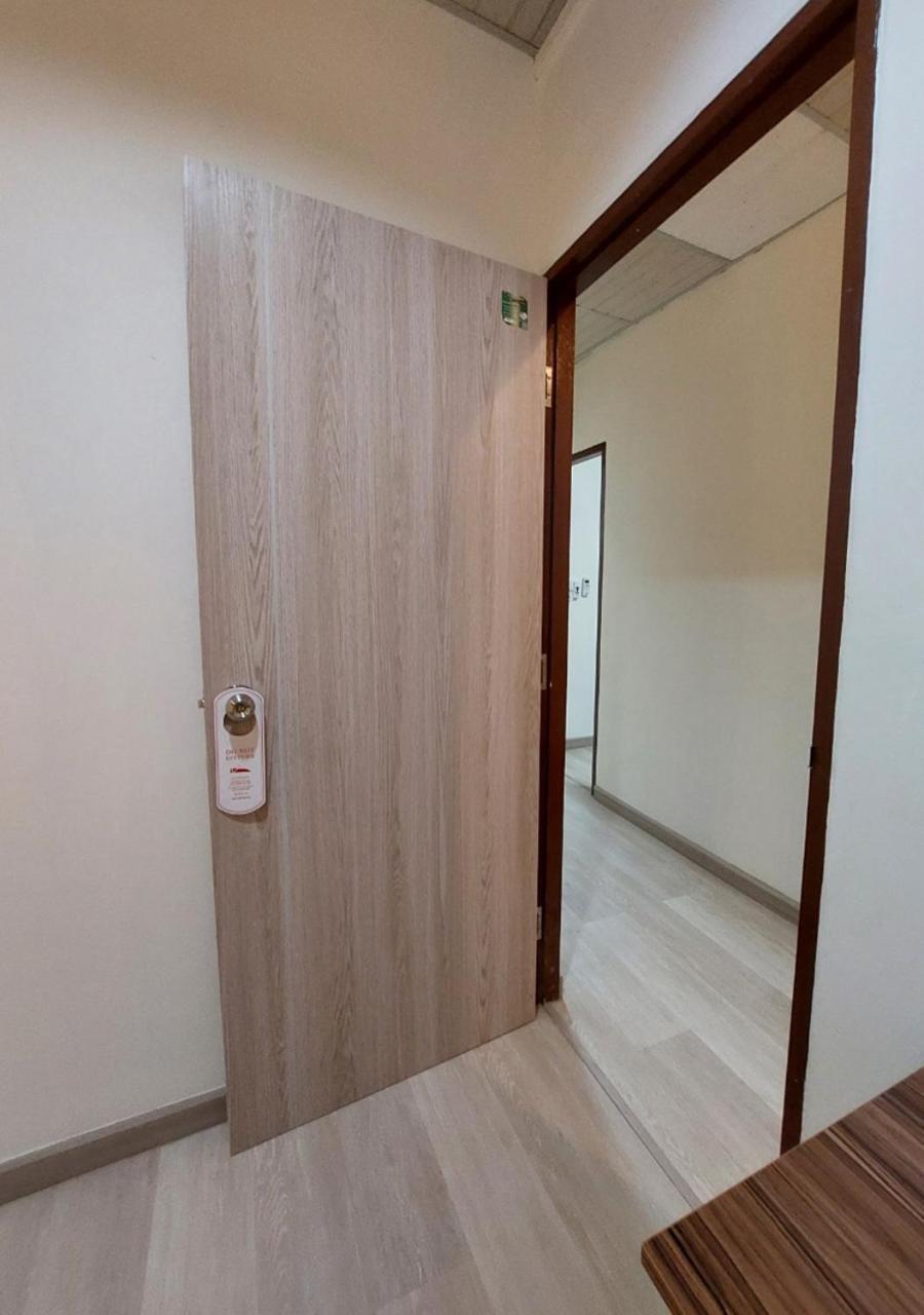 Chaiwat Hostel 曼谷 外观 照片