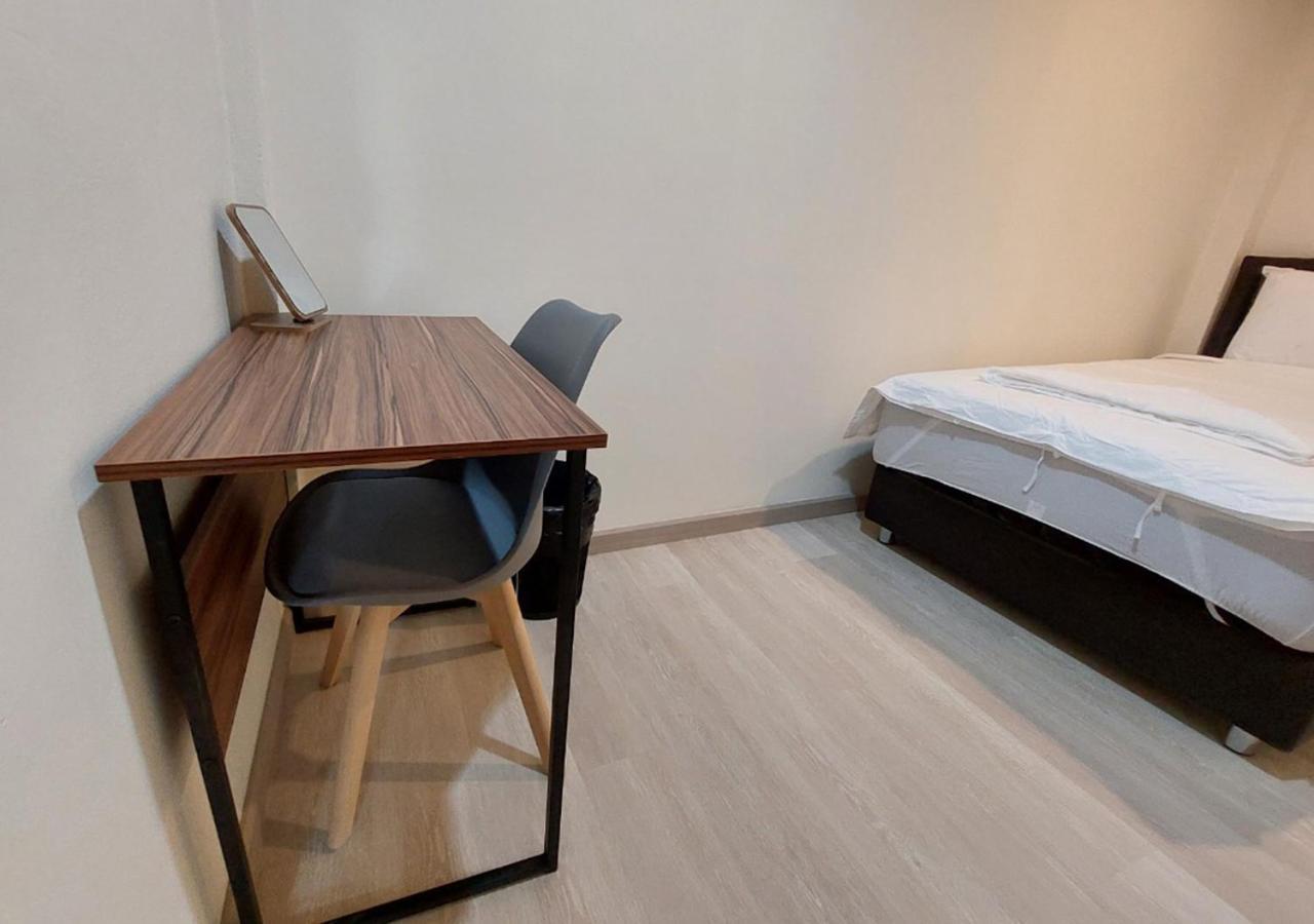 Chaiwat Hostel 曼谷 外观 照片