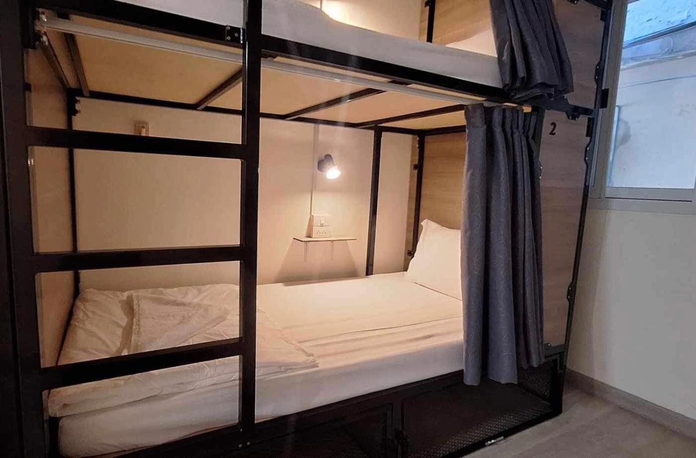 Chaiwat Hostel 曼谷 外观 照片